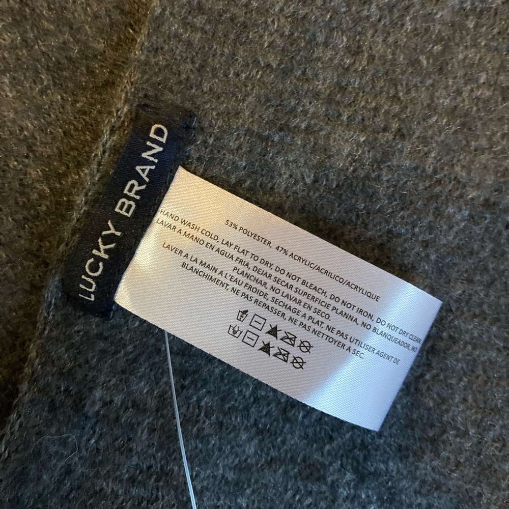 Lucky Brand Scarf - Picture 6 of 9